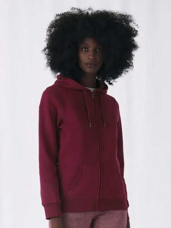 queen zipped hood