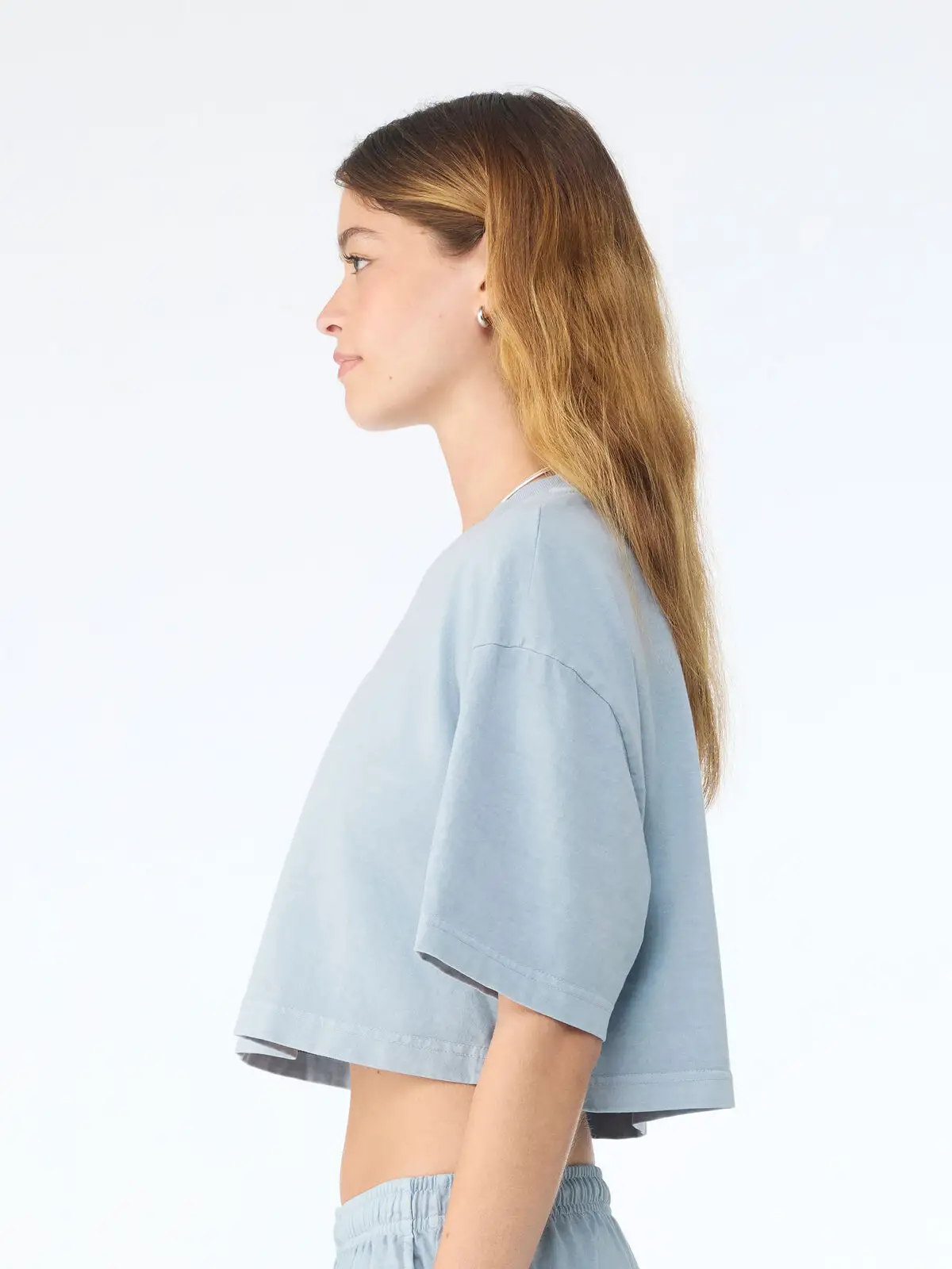 women’s heavyweight washed cropped tee women’s heavyweight washed cropped tee