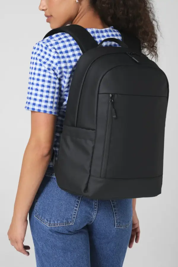 everyday carry 22 litre backpack