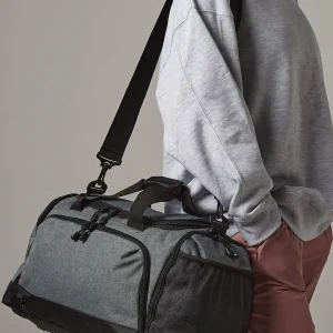 athleisure holdall