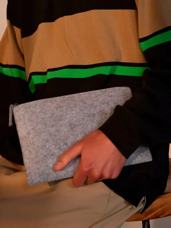 felt accessory pouch