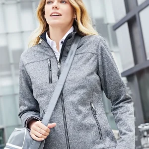 ladies’ softshell jacket