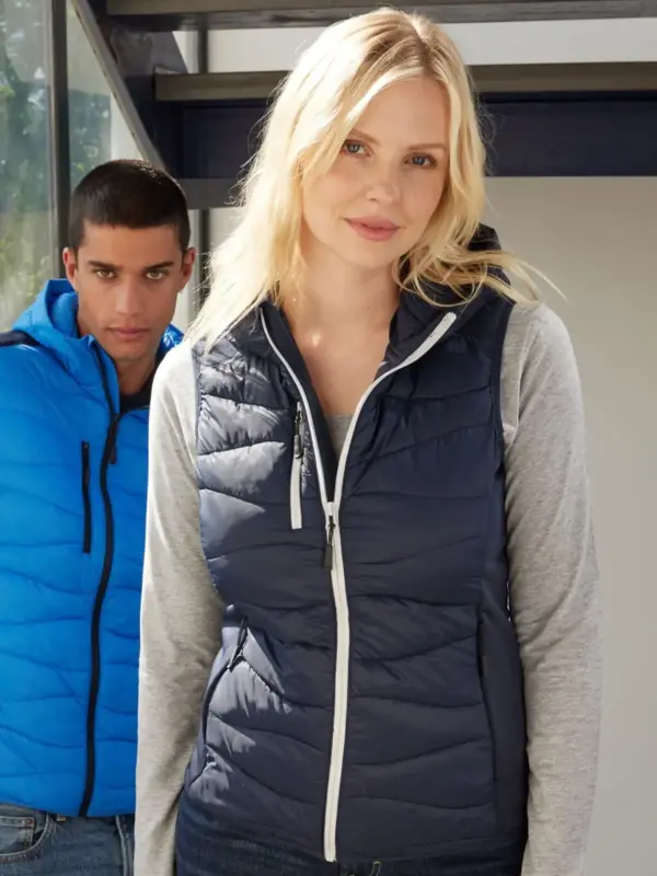 ladies’ hybrid vest