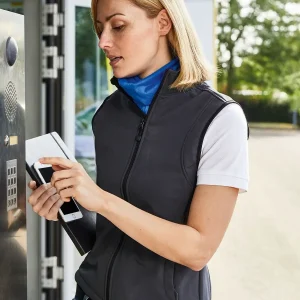 ladies’ softshell vest