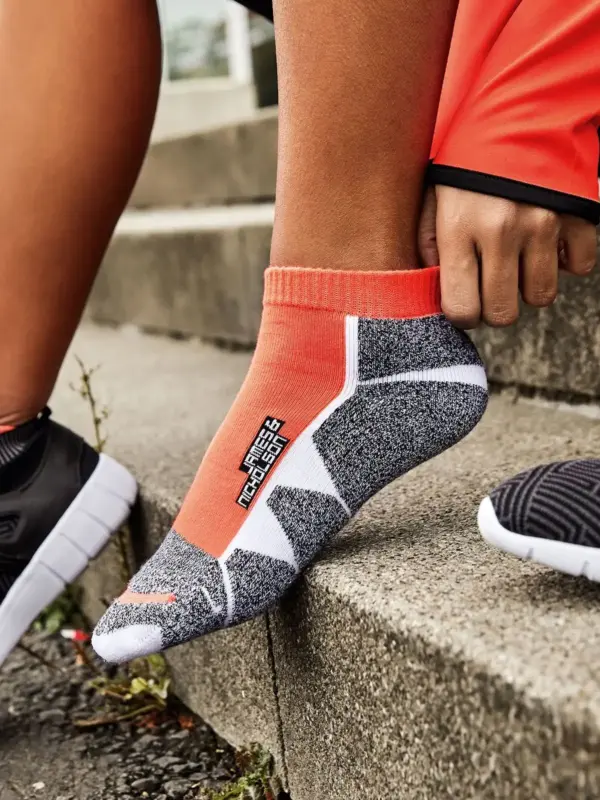 sport sneaker socks