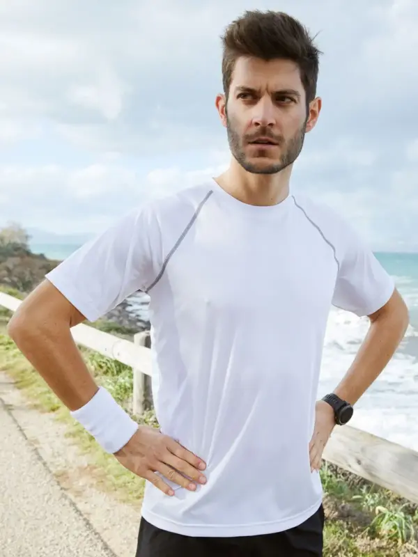 men’s sport t shirt