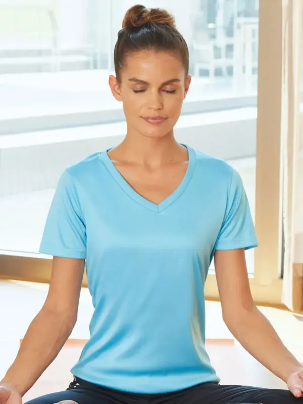 ladies’ active v