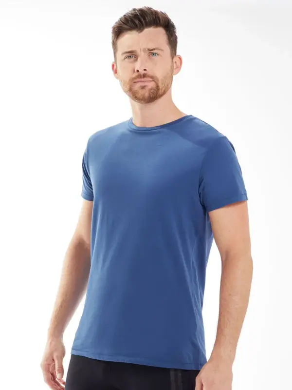 men’s superstar t