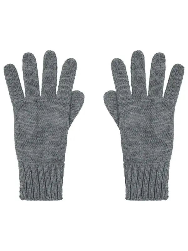 knitted gloves