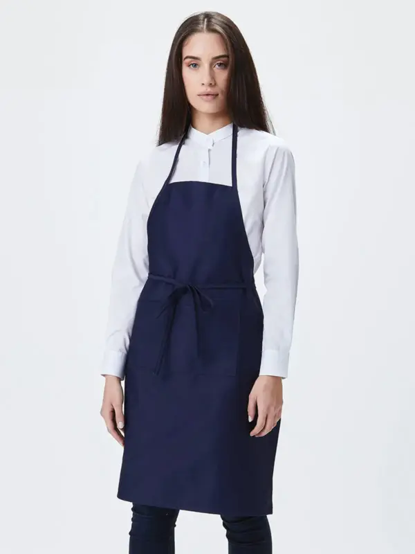 basic apron with pocket