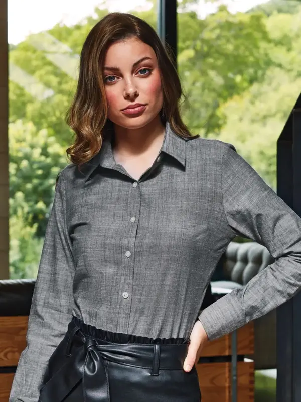 women’s cotton slub chambray long sleeve shirt