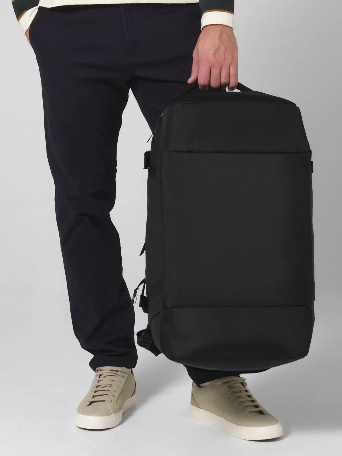 zürich 45 litre hybrid holdall zürich 45 litre hybrid holdall