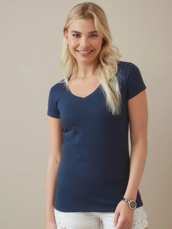 claire v neck