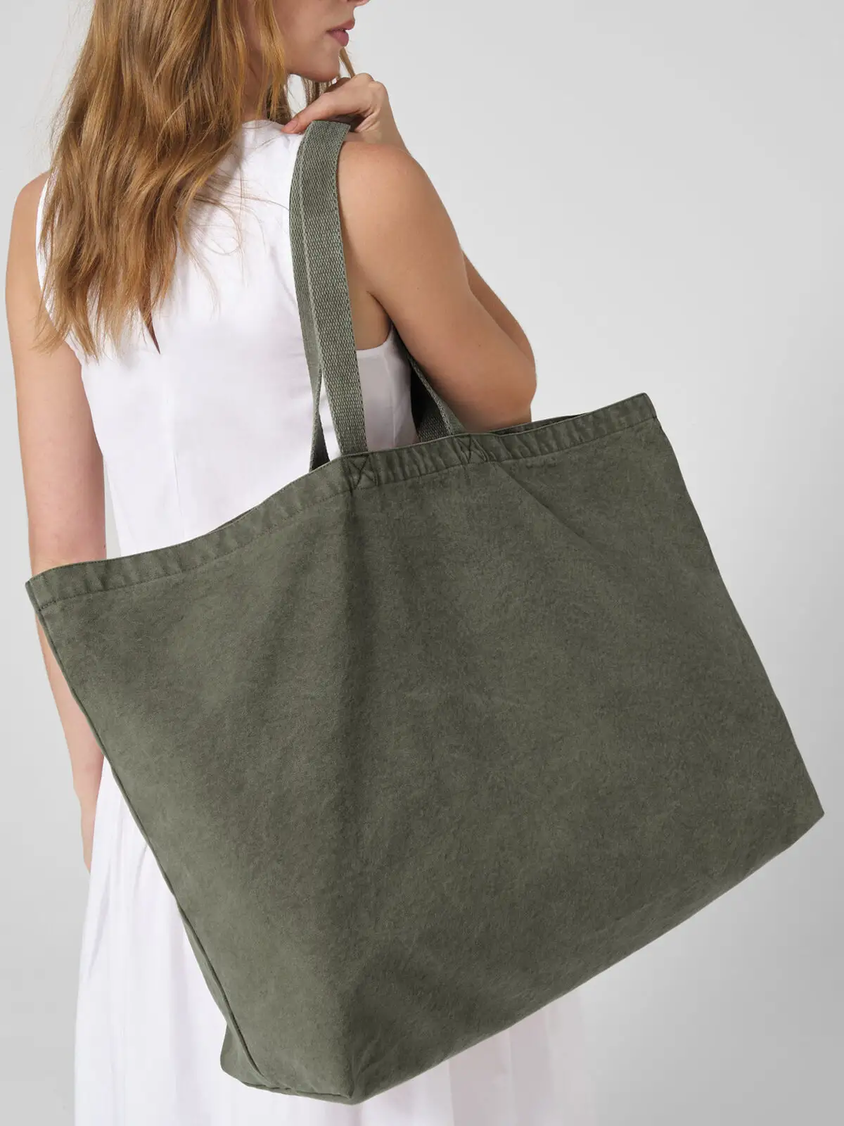 borsa tote oversize tinta in capo borsa tote oversize tinta in capo