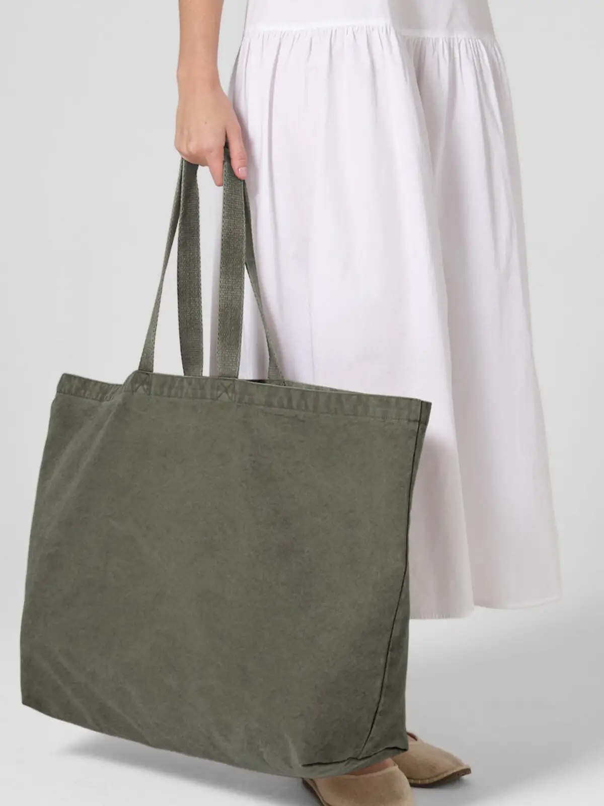 borsa tote oversize tinta in capo borsa tote oversize tinta in capo